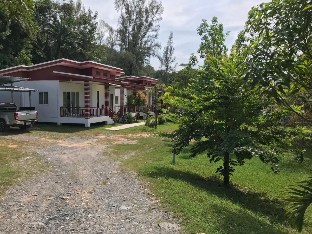 Hotel Tara House Ko Lanta Exterior foto