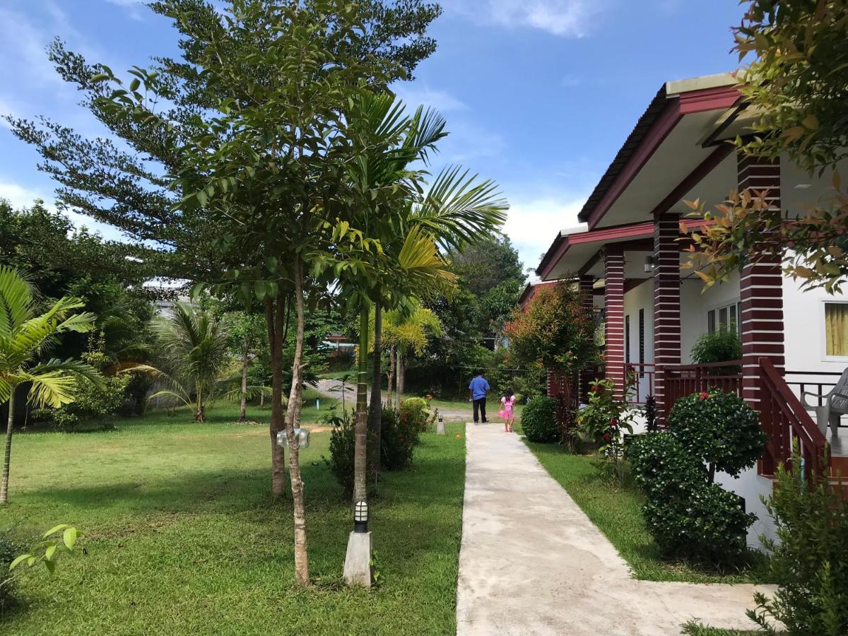 Hotel Tara House Ko Lanta Exterior foto