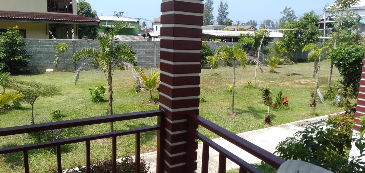 Hotel Tara House Ko Lanta Exterior foto